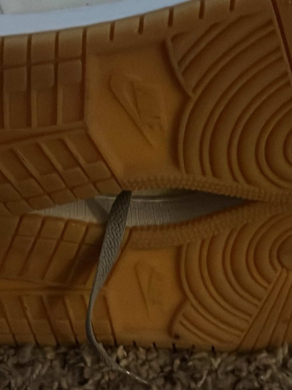nike air jordan 1 mid coconut milk particle grey - Picture 4 of 5
